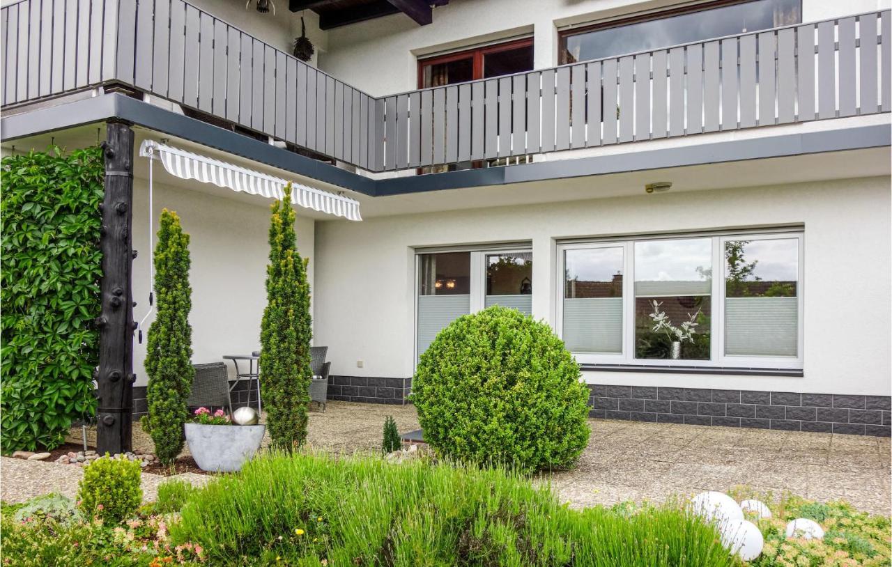 Beautiful Apartment In Dillenburg With Kitchen エクステリア 写真