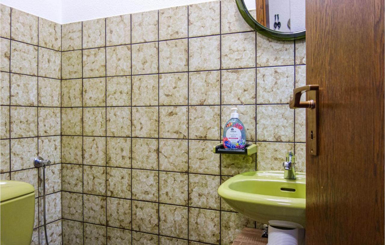 Beautiful Apartment In Dillenburg With Kitchen エクステリア 写真